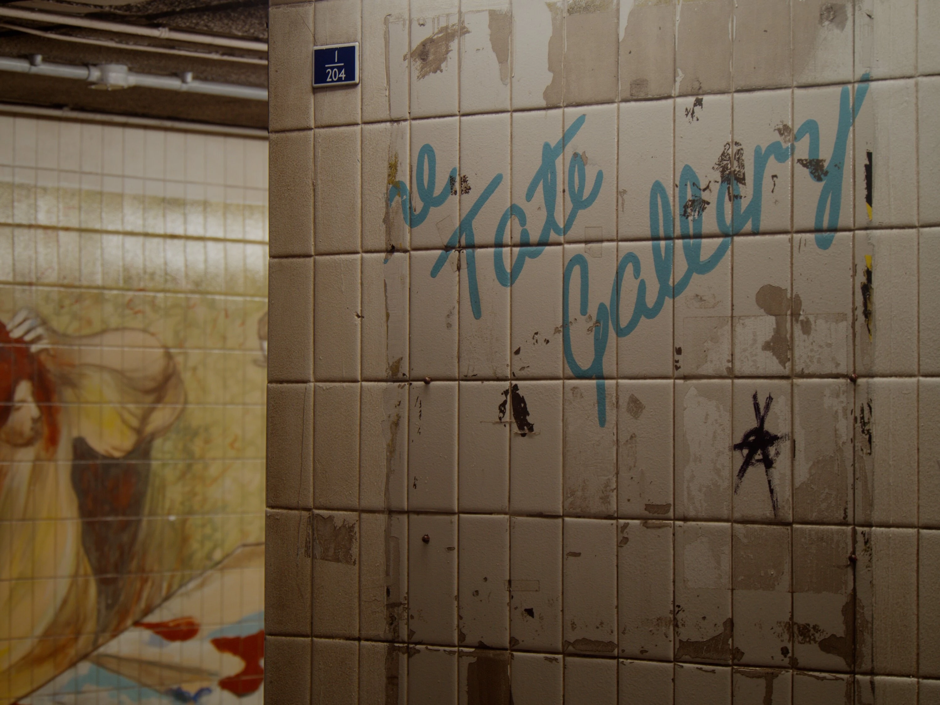 London Underground platform